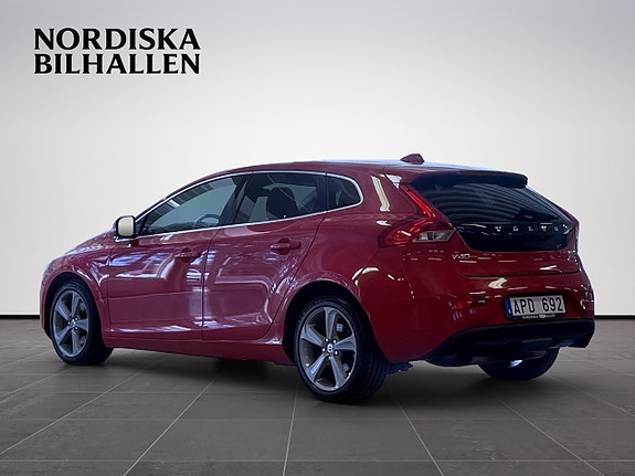 Volvo V40 5 of 15