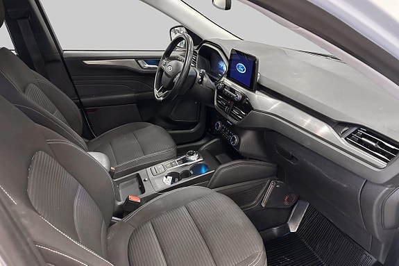 Ford Kuga 4 of 6