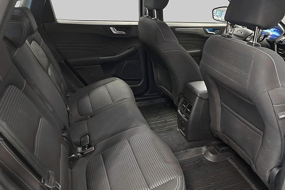 Ford Kuga 5 of 6