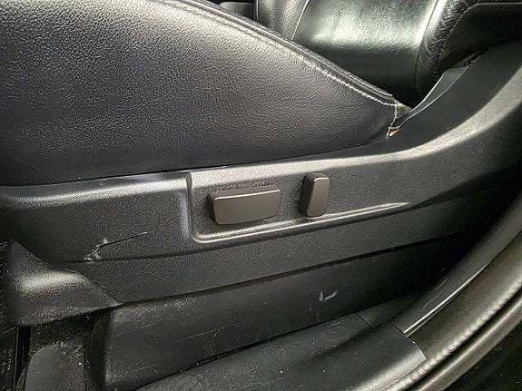 Mitsubishi Outlander AWD Automat *2011 Skinn* Atraktor 12 of 12
