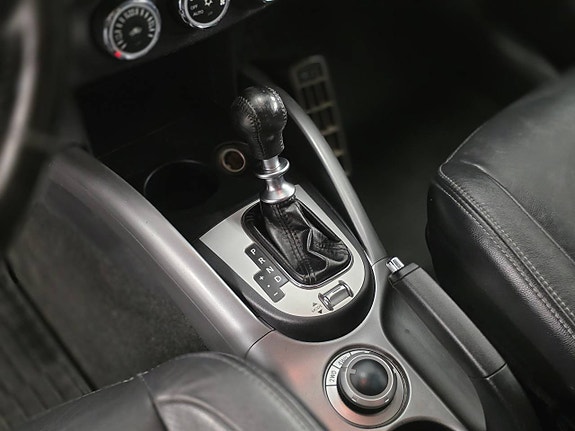 Mitsubishi Outlander AWD Automat *2011 Skinn* Atraktor 7 of 12