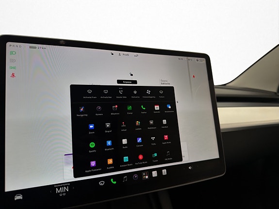 Tesla Model 3 20 of 30