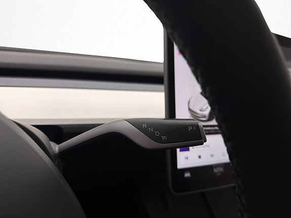 Tesla Model 3 17 of 30