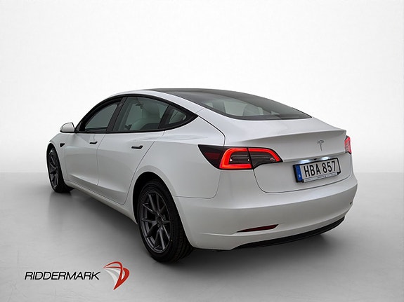 Tesla Model 3 6 of 30