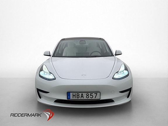 Tesla Model 3 3 of 30