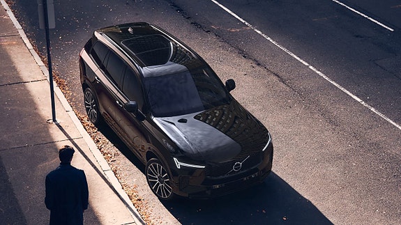 Volvo XC90 7 of 30