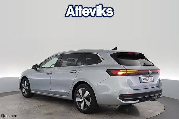 Volkswagen Passat 5 of 20