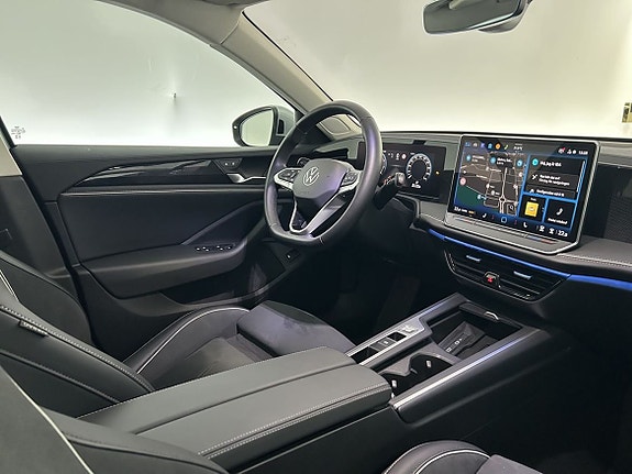 Volkswagen Passat 17 of 20