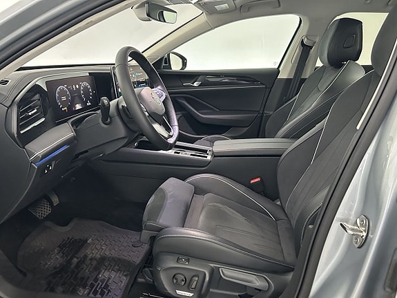 Volkswagen Passat 9 of 20