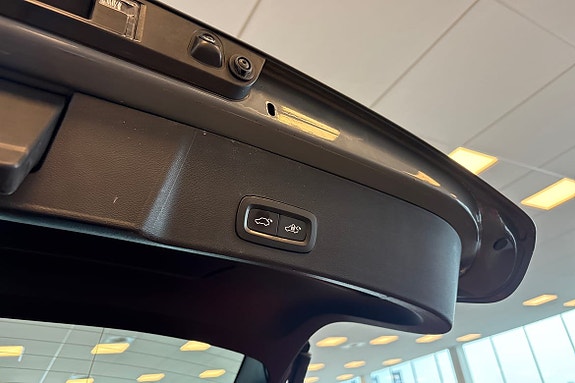 Volvo XC40 22 of 28