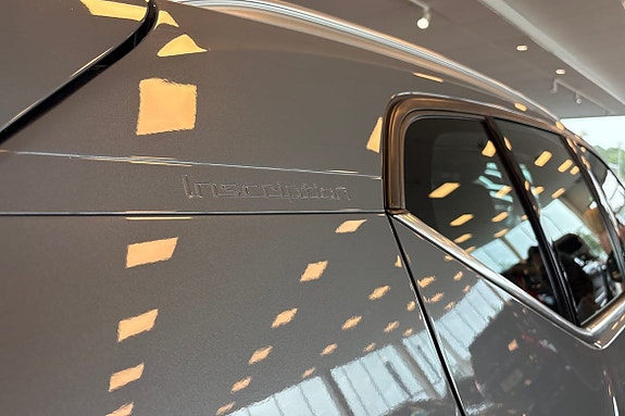 Volvo XC40 23 of 28