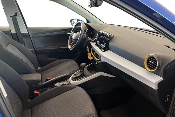 Seat Arona 14 of 22