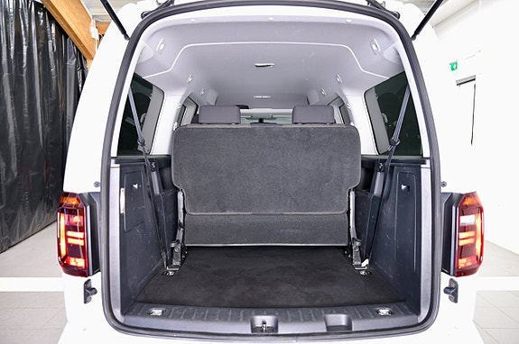 Volkswagen Caddy Maxi 7 of 23