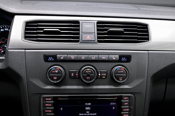Volkswagen Caddy Maxi 20 of 23