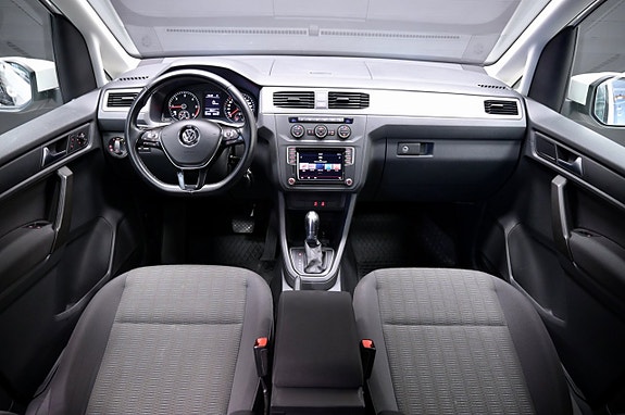 Volkswagen Caddy Maxi 14 of 23