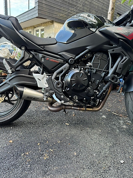 Kawasaki Ninja Z650 3 of 3