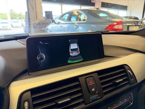 BMW 320d 14 of 27