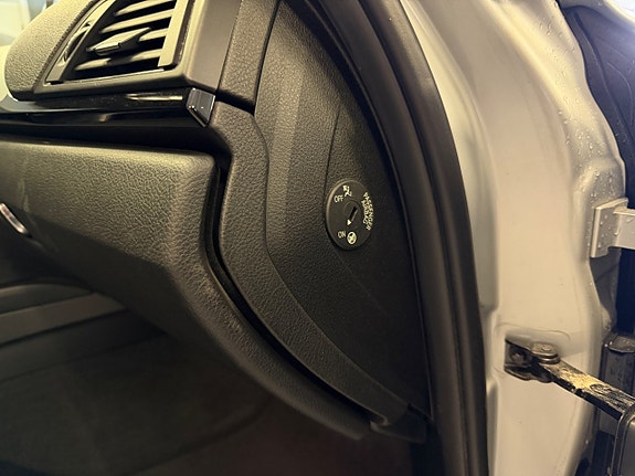 BMW 320d 19 of 27