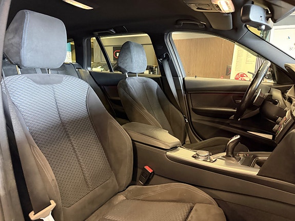 BMW 320d 23 of 27