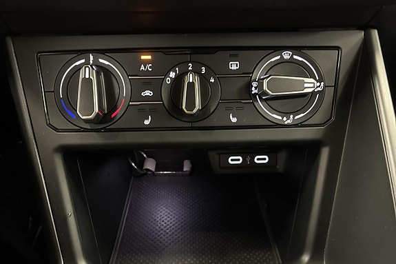 Volkswagen Taigo 19 of 22