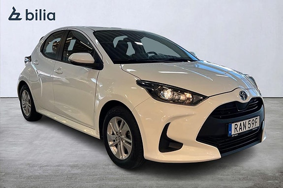 Toyota Yaris 19 of 21