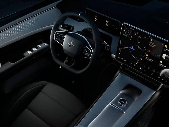 Polestar 4 9 of 12