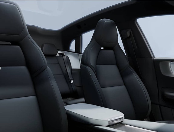 Polestar 4 10 of 12