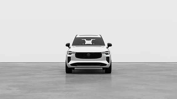 Volvo XC90 18 of 30