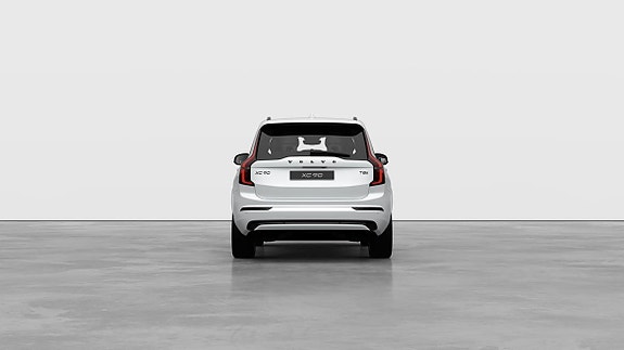 Volvo XC90 19 of 30