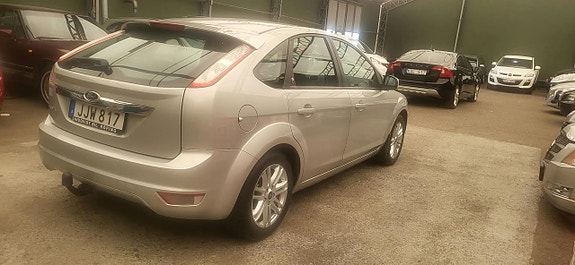 Ford Focus 8 of 24