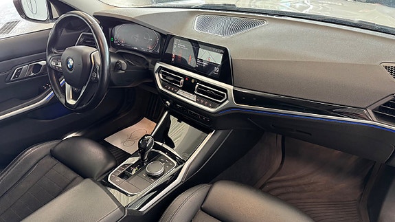 BMW 320d 18 of 18