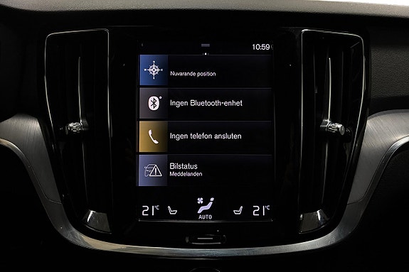 Volvo V60 Cross Country 17 of 30