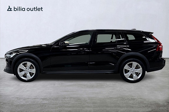 Volvo V60 Cross Country 9 of 30