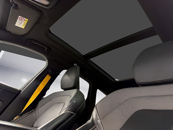 Volvo XC60 17 of 22