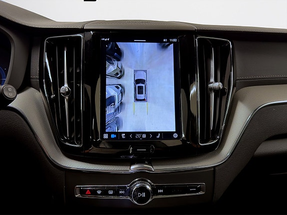 Volvo XC60 19 of 22