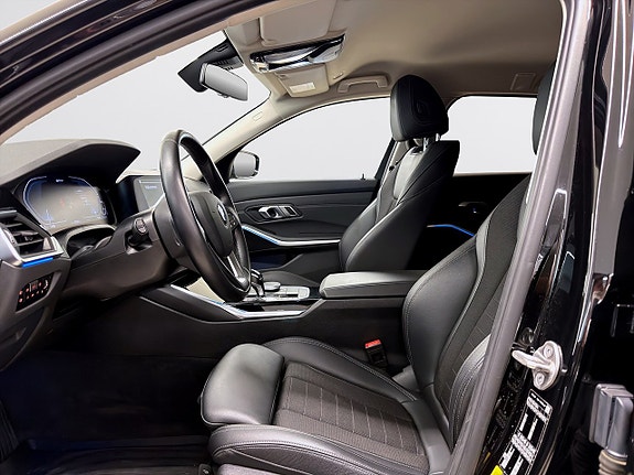 BMW 330e 8 of 18