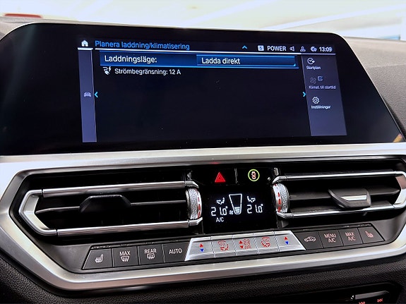 BMW 330e 17 of 18