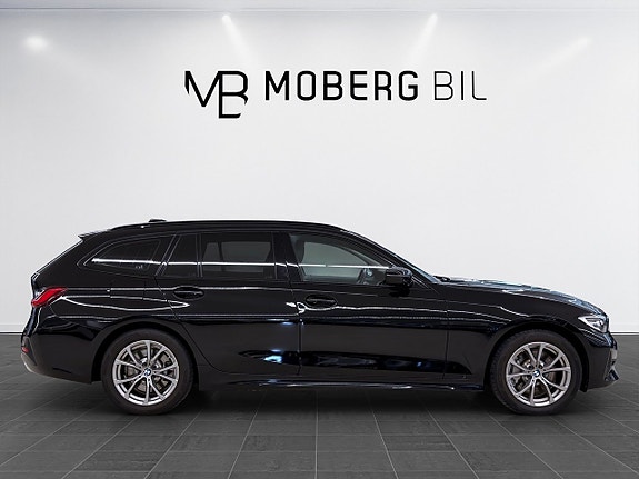 BMW 330e 4 of 18