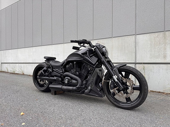 Harley-Davidson Nightrod Special 300 Custom V-Rod ABS 2 of 14
