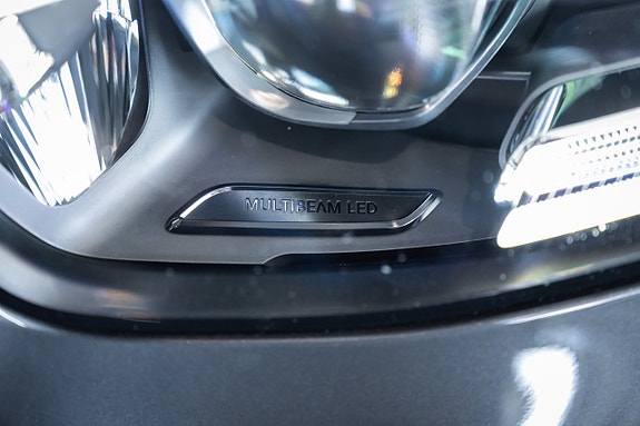 Mercedes-Benz GLC300 de 6 of 30