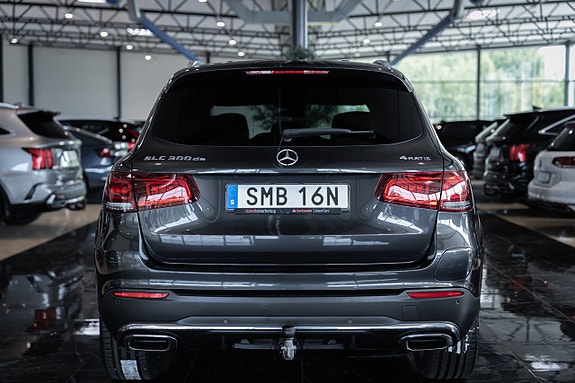 Mercedes-Benz GLC300 de 10 of 30
