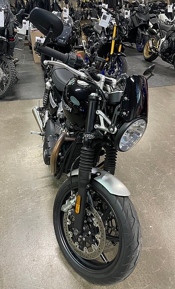 Triumph Motorcycles SPPED TWIN 1200 ABS 500 MIL HANDVÄRME SLIP-ON utt.20 5 of 7