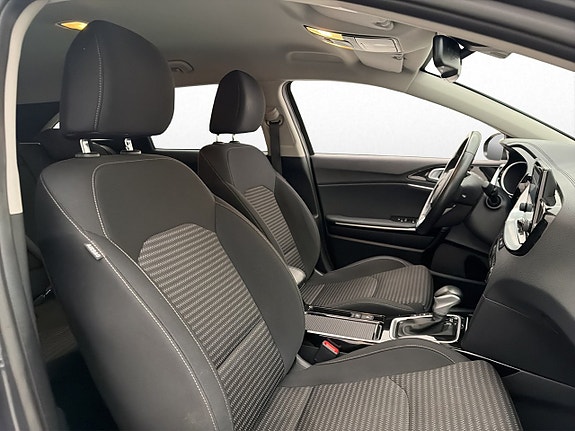 Kia Ceed 24 of 30