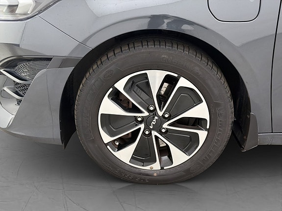 Kia Ceed 26 of 26