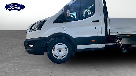 Ford Transit 9 of 13