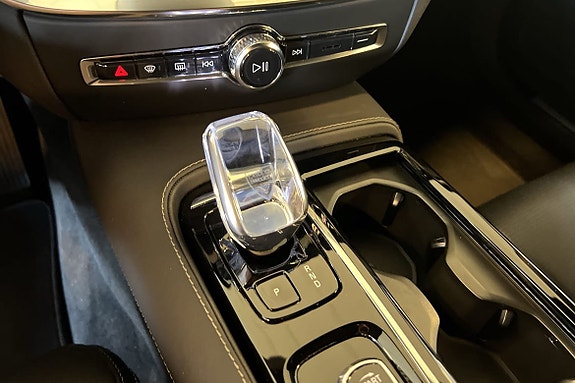 Volvo V60 22 of 29
