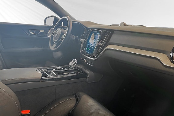 Volvo V60 10 of 29