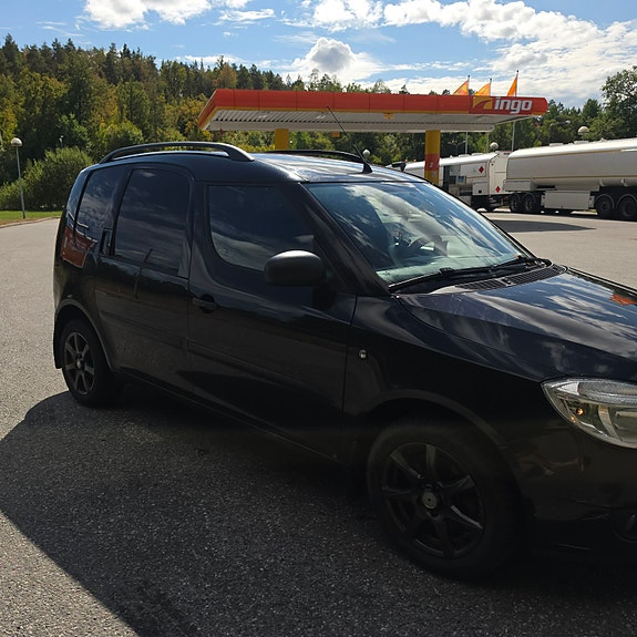Skoda Roomster 3 of 10