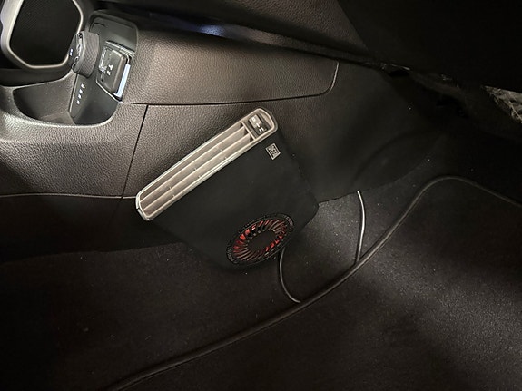 Jeep Renegade 14 of 18