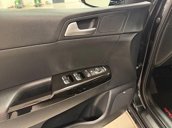 Kia Sportage 9 of 23
